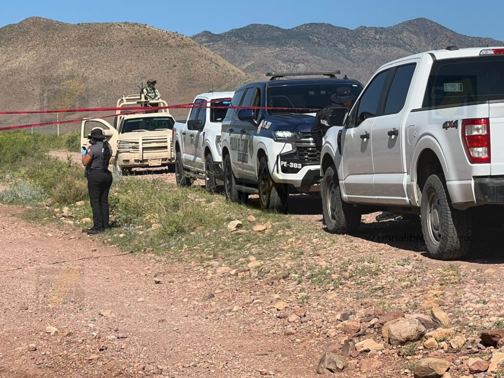 Hallan cuerpo en camino de terracería cercano a la autopista Chihuahua-Juárez