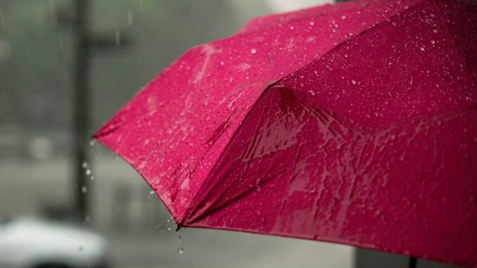 Lluvias fuertes y calor intenso marcarán el clima de este martes en México