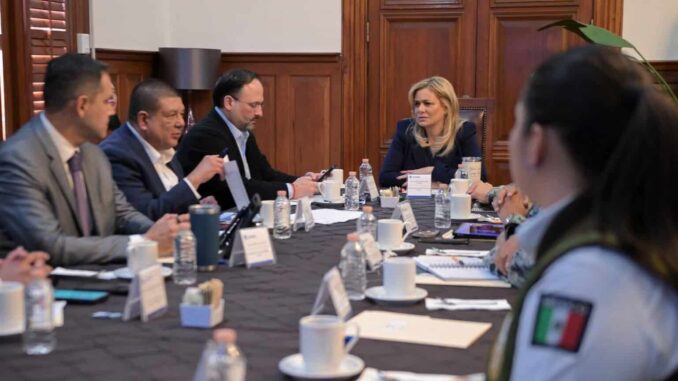 Se reúne  Mesa de Seguridad en palacio