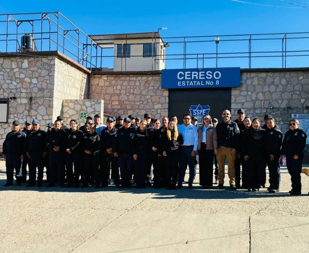 Capacitan a custodios y policías en materia de prevención y combate de la tortura en Guachochi