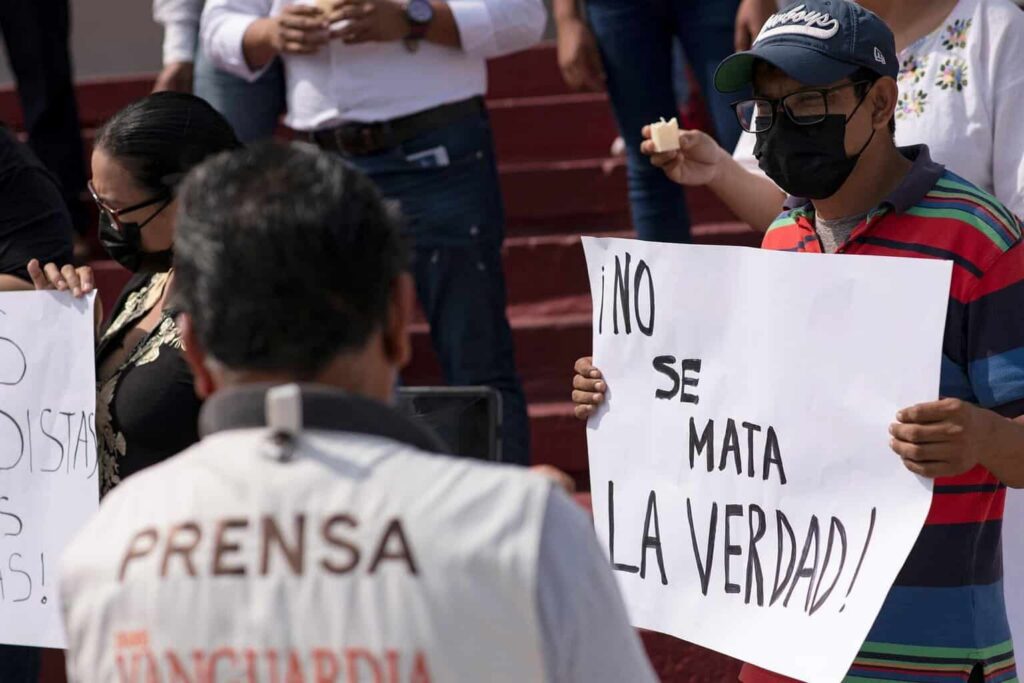 México retrocede en Índice Chapultepec por «alta restricción» en libertad de prensa