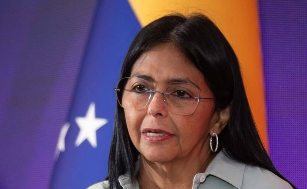 Delcy Rodríguez llama «socio y amigo» a Trump y le pide cesar el bloqueo contra Venezuela