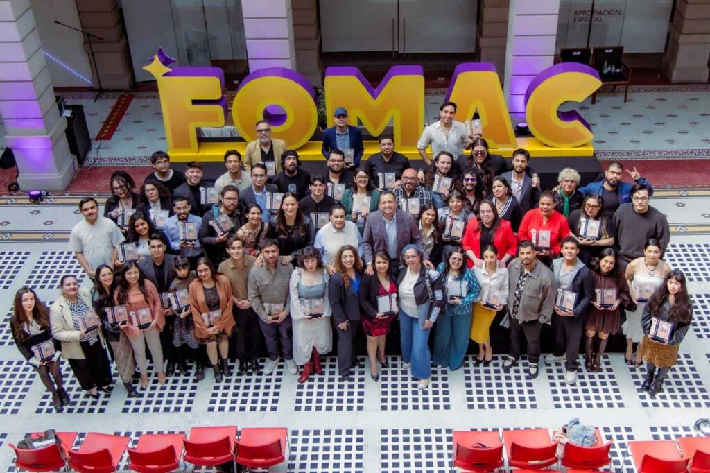 Entrega alcalde Marco Bonilla reconocimientos a ganadores del FOMAC 9