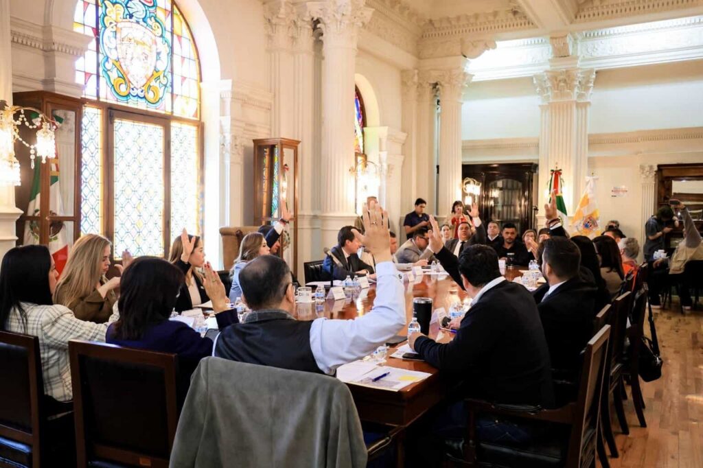 Aprueba Cabildo ampliación de programa emergente, proyectos rurales y comisiones de premiación