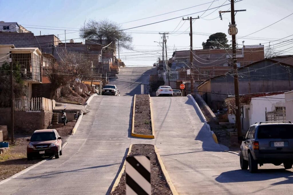 Entrega Marco Bonilla pavimentación con concreto hidráulico en la colonia Popular