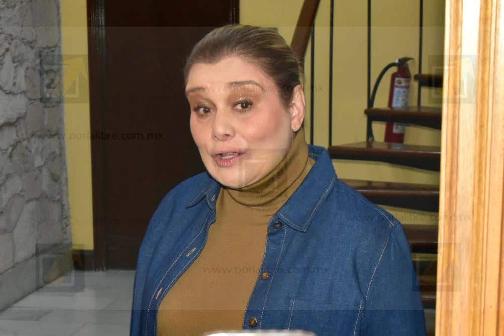 Maru cuestiona eventual regreso de Marx Arriaga a la UACJ