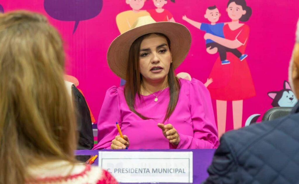 Grecia Quiroz denuncia a senador y diputados por presunto vínculo en homicidio de Carlos Manzo