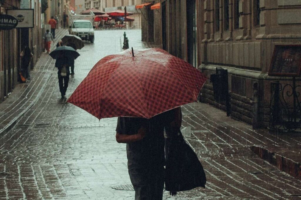 Se pronostican lluvias y ambiente cálido en el país