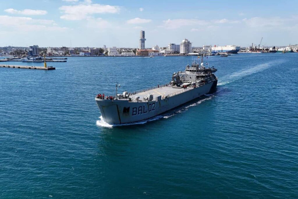 Llegan a Cuba los dos barcos de ayuda humanitaria enviados por México