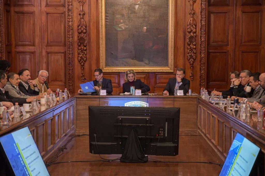 Maru Campos supervisa avances del Pacto por el Desarrollo y la Prosperidad del Estado de Chihuahua 2021-2027