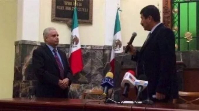 Tribunal federal reactiva indagatoria por presunta extorsión contra ex consejero jurídico de Javier Corral