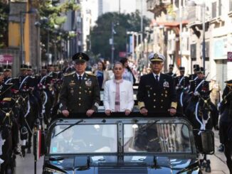 La presidenta Claudia Sheinbaum encabeza la Marcha de la Lealtad