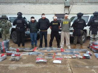 Aseguran armas de alto poder, explosivos, droga y más de un millón de pesos en Guachochi