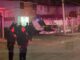 Fuerte accidente deja sin vida a adolescente tras choques y volcadura en avenida Las Águilas
