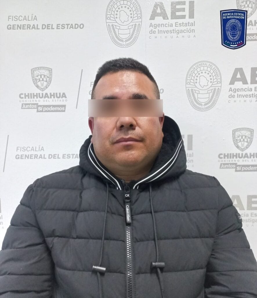 Detiene AEI en la ciudad de Madera a conductor de vehículo robado en Cd. Juárez