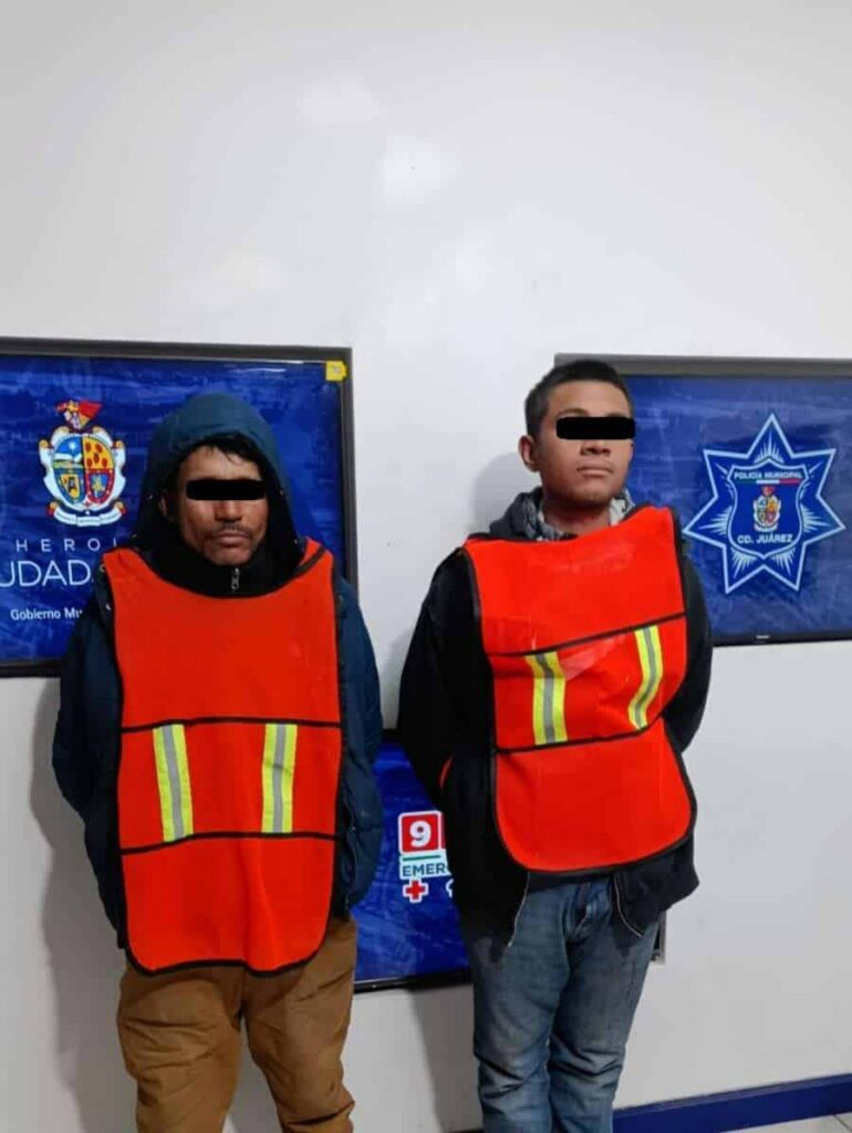 Roban ataúd de la Funeraria del Carmen; los detienen