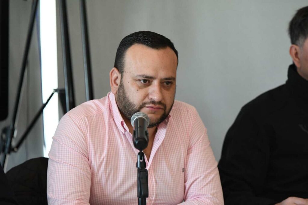 Morena se rompe aceleradamente: Arturo Medina por salida de Adán Augusto