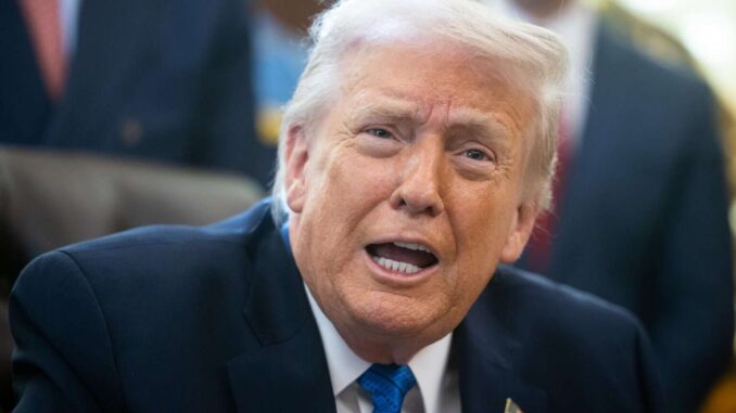 Trump asegura que negocia un acuerdo con líderes de Cuba tras el bloqueo petrolero