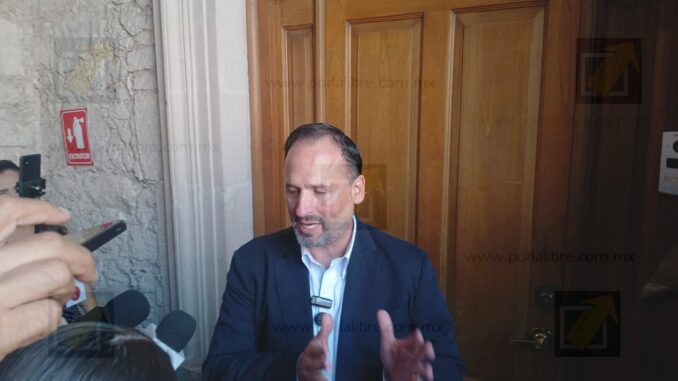 De la Peña resalta capacidad de Alán Falomir ante posibles encomiendas políticas