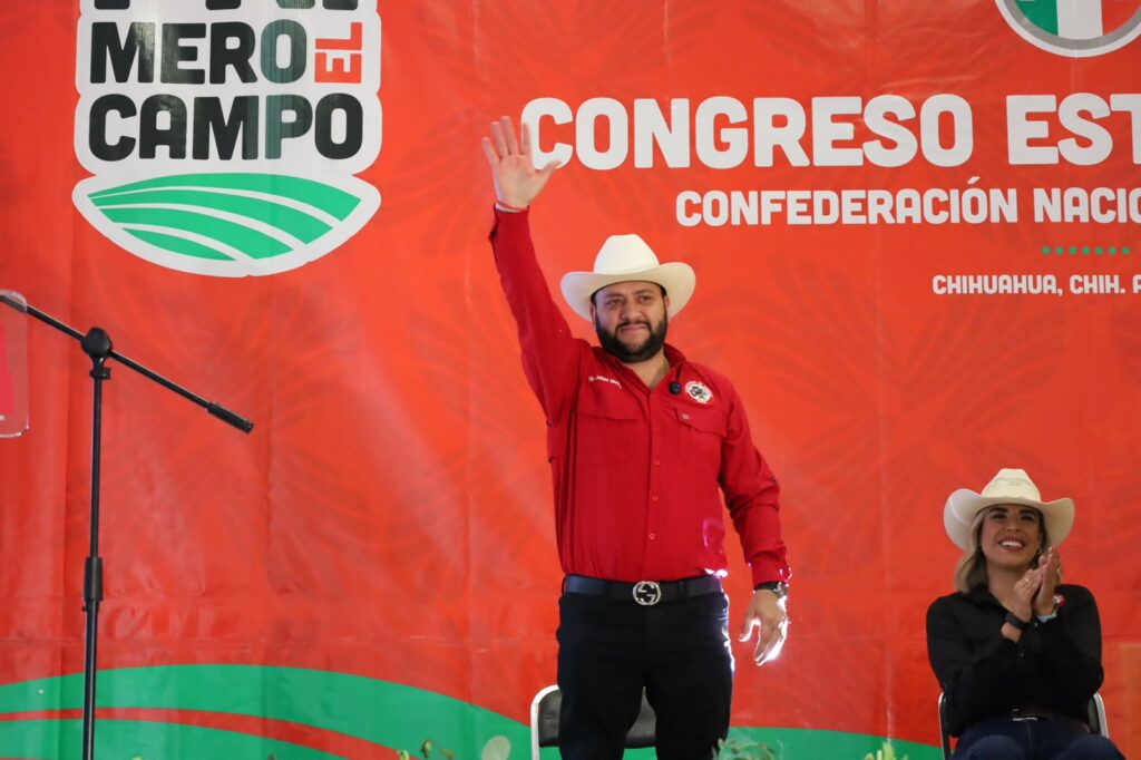 “Vamos a sacar a Morena, son enemigos del campo”: encabeza Arturo Medina Congreso Estatal Campesino