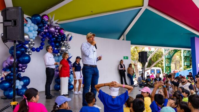 Clausura alcalde Marco Bonilla la Veraneada DIFertida 2026 en el Parque Colibrí
