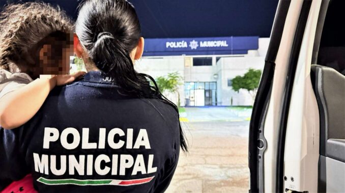 Rescatan municipales a dos ecuatorianos de casa de seguridad