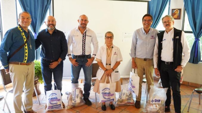 Lleva Gobierno del Estado apoyos a la Clínica Santa Teresita de Jesús, en Creel
