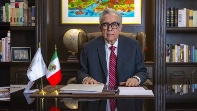 Morena y el gobierno se deslindan del regreso de Rocha Moya; investigación por presuntos vínculos con el narco sigue abierta