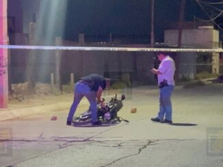 Padre enfrenta a golpes a sicario armado y salva a su hijo de ser ejecutado en Villa Juárez