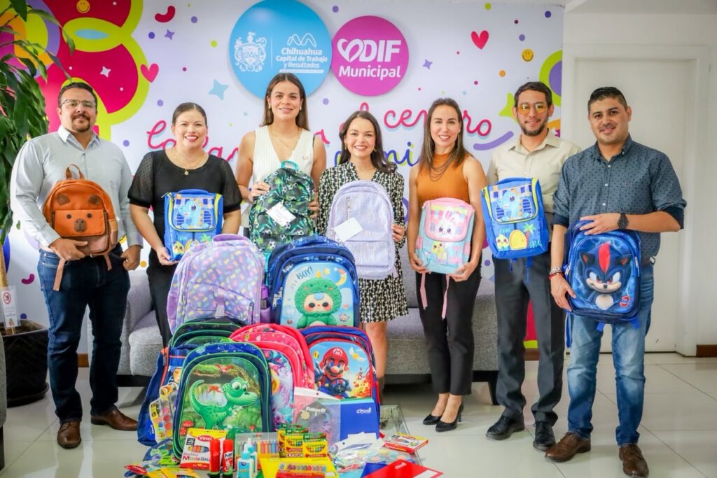 DIF Municipal cumple la meta del Reto Útil con más de mil 500 kits escolares recabados