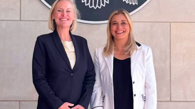 Maru Campos se reúne con la cónsul general de los Estados Unidos en Juárez
