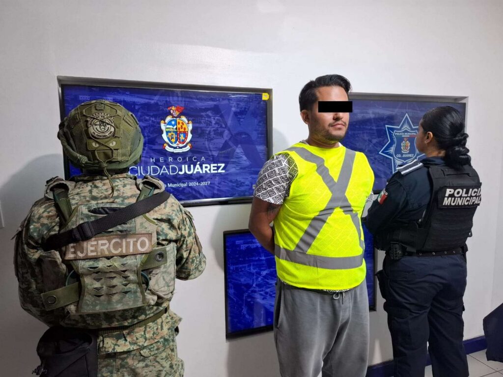 Lo detienen con orden de aprehensión vigente