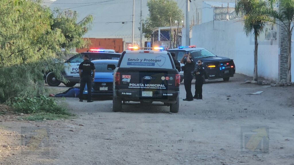 Ejecutan a dos jóvenes en la colonia Raymundo López