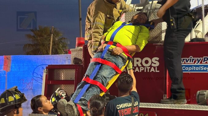 Sufre descarga eléctrica en la azotea al reparar un aire acondicionado en la colonia Punta Oriente