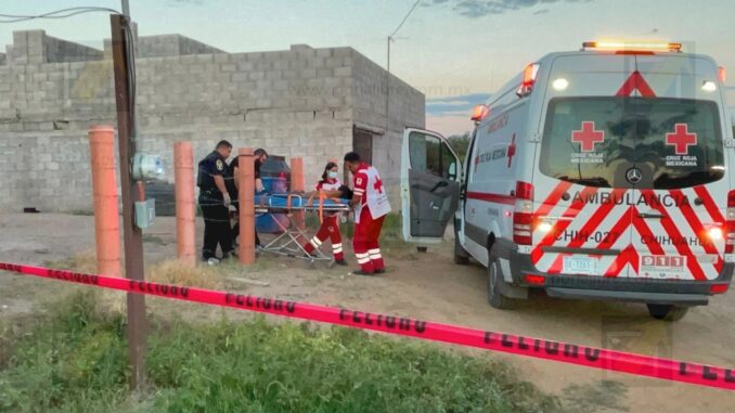 Joven es atacado con arma blanca en reunión en la colonia Ladrilleros Sur