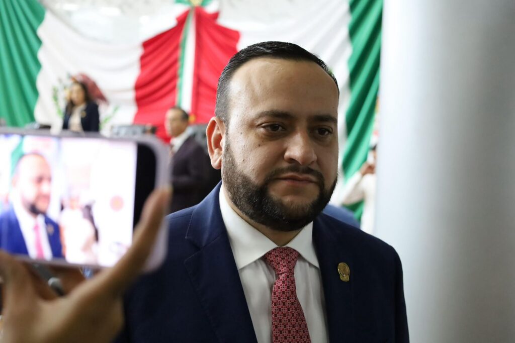 ”Narcopolitica, aislamiento internacional, impunidad institucionalizada; el informe reservado de Morena”: Arturo Medina