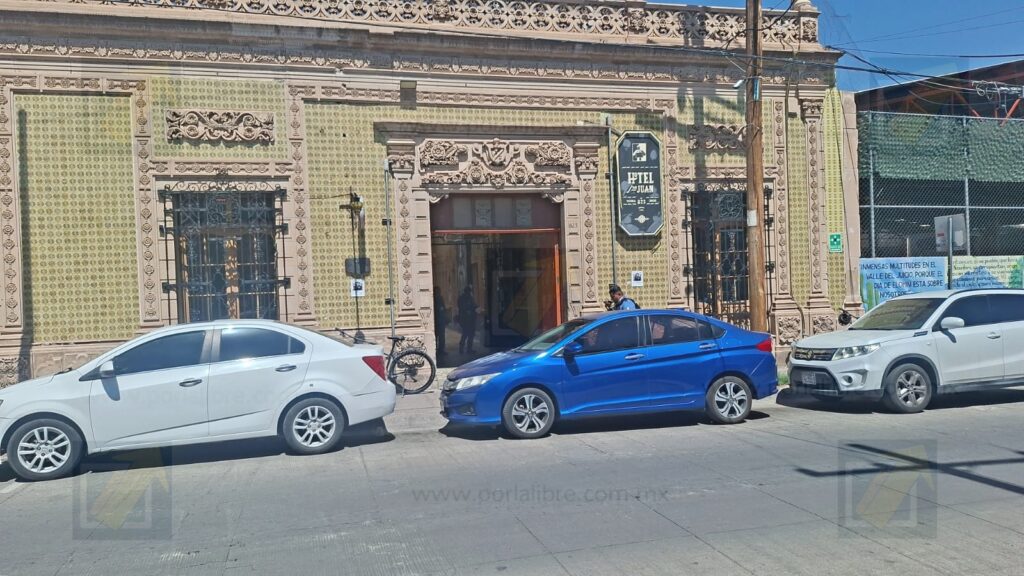 Movilización en motel del Centro: dos huéspedes presentaron posible intoxicación