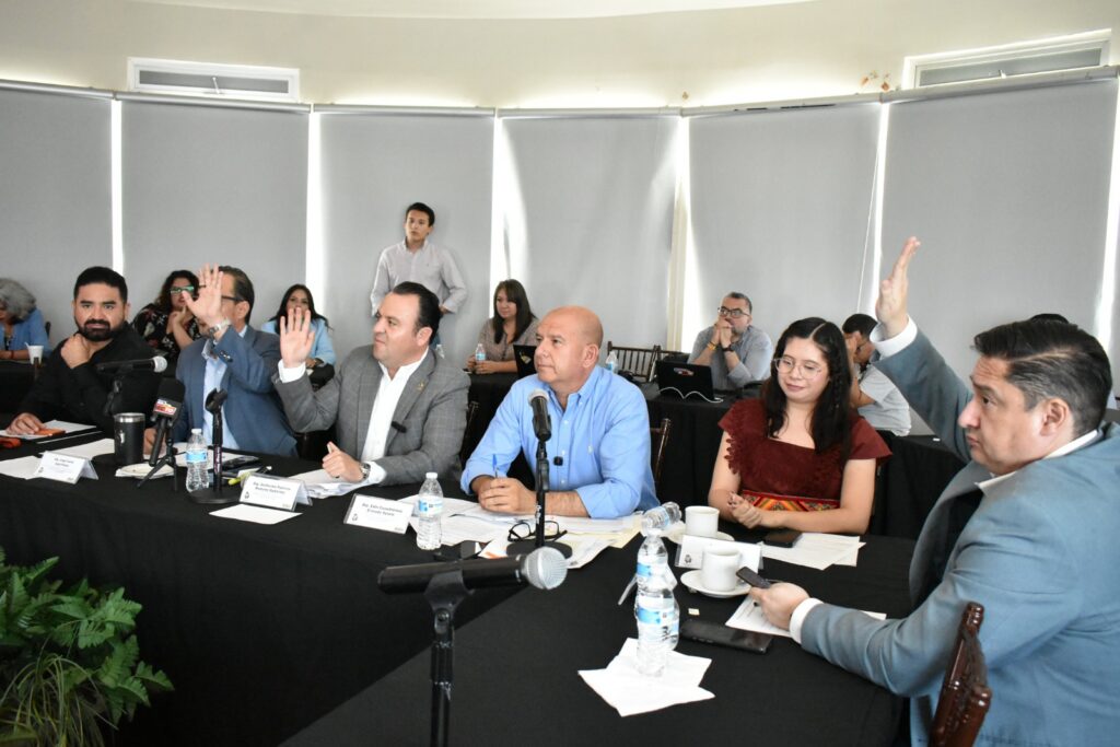 Aprueba Congreso en sentido positivo dictámenes sobre autonomía de la Fiscalía y reformas al testamento