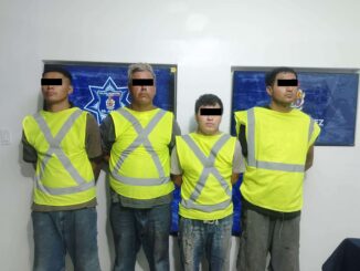 Arrestan a 4 robando cableado