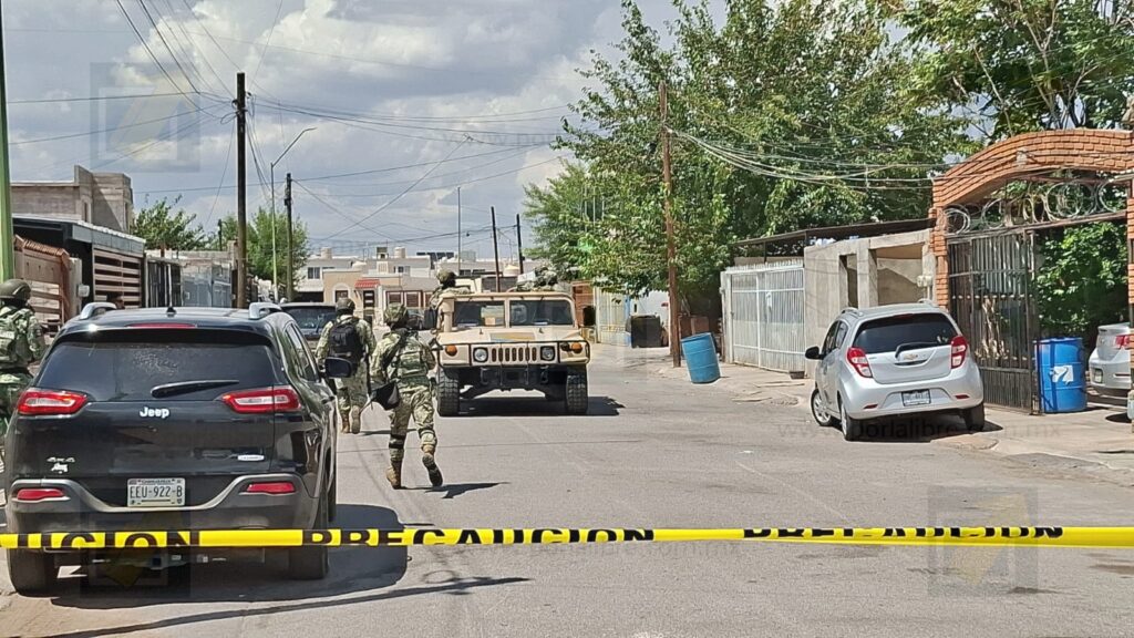 Nuevo cateo en Villas del Rey deja más armas, explosivos y droga asegurados