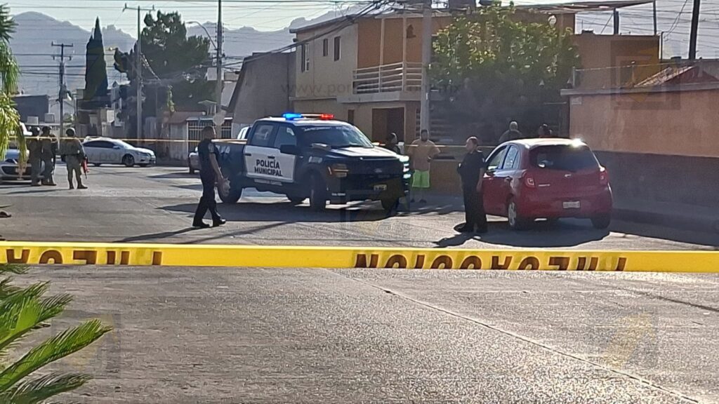 Muere dentro de su vehículo en la colonia Ponce de León