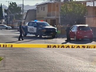 Muere dentro de su vehículo en la colonia Ponce de León