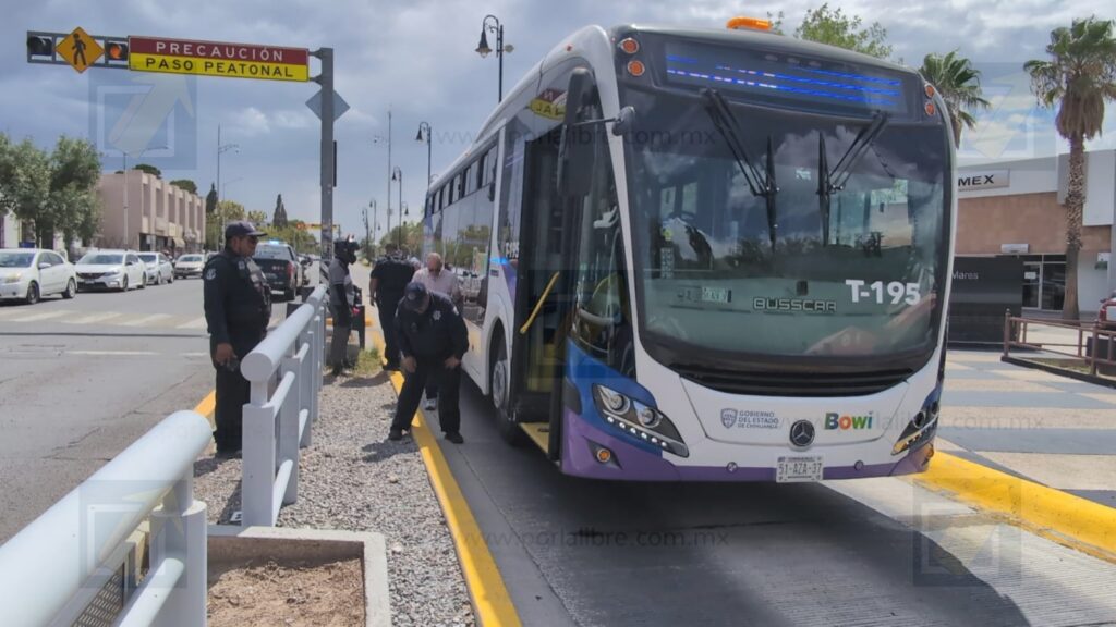 Joven es arrollado por Bowi al intentar cruzar por zona prohibida