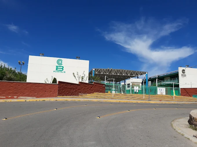 Estudiantes del Bachi 10 fueron transferidos al Sistema Abierto en tanto se desarrollan las investigaciones