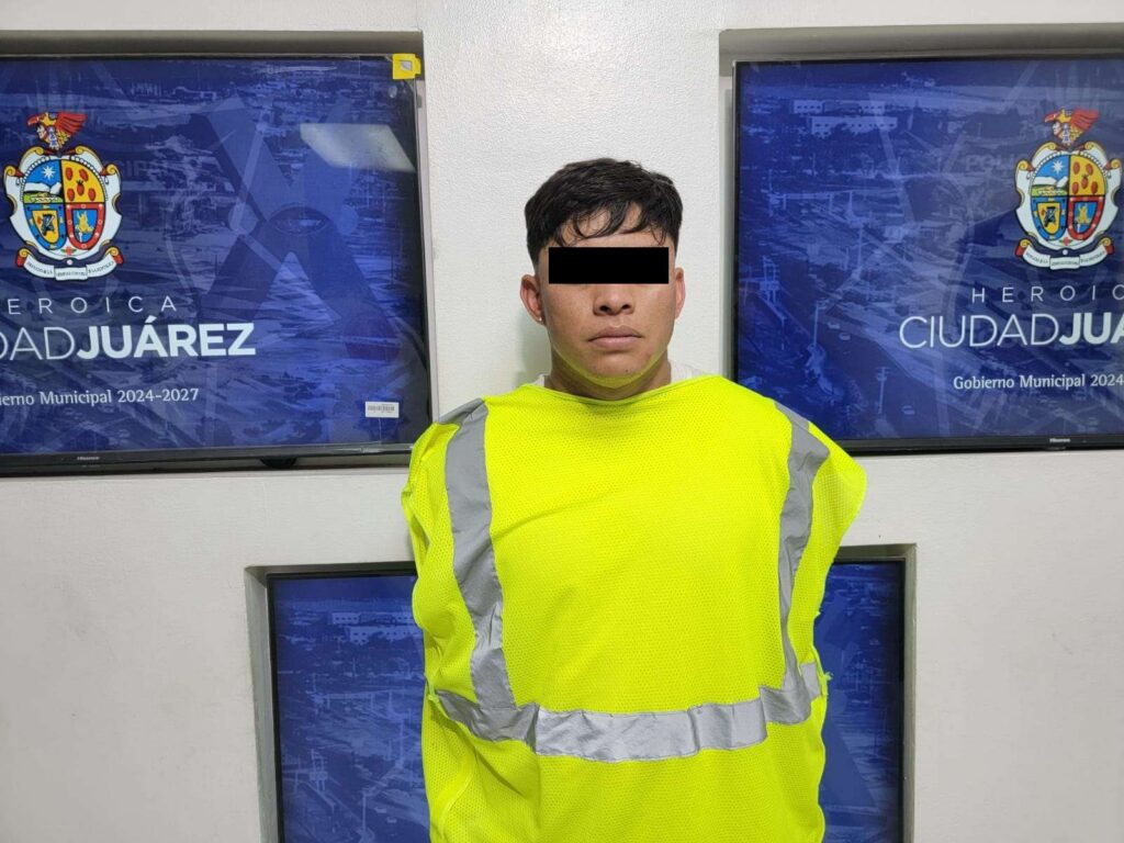 Roba con violencia a chofer de plataforma; lo detienen