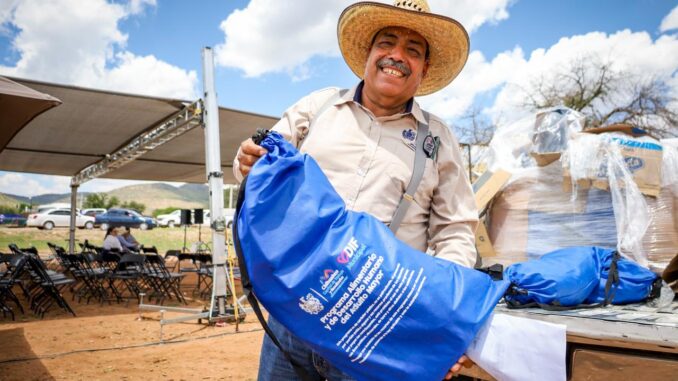 Fortalece DIF Municipal la atención alimentaria con más de 25 mil 900 paquetes entregados
