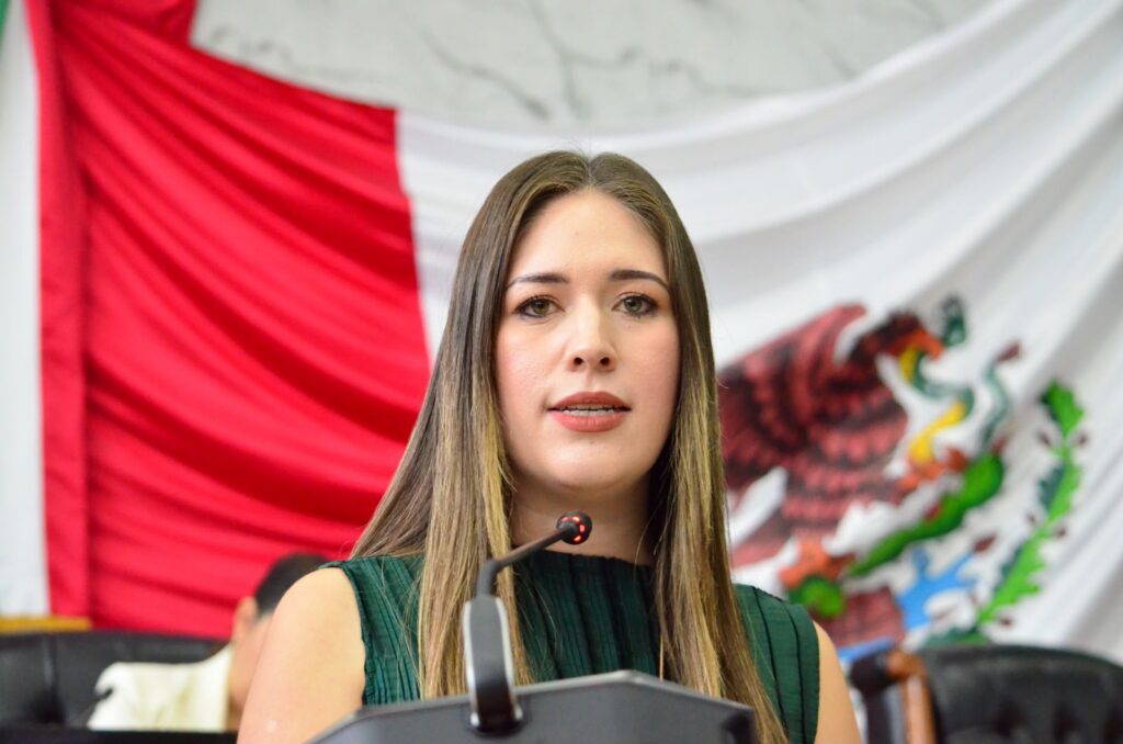 Buen drenaje, mejor ciudad; Alma Portillo exige al Gobierno de Parral atender sistema pluvial