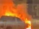 Camioneta de la JMAS termina consumida por el fuego en la avenida Romanzza