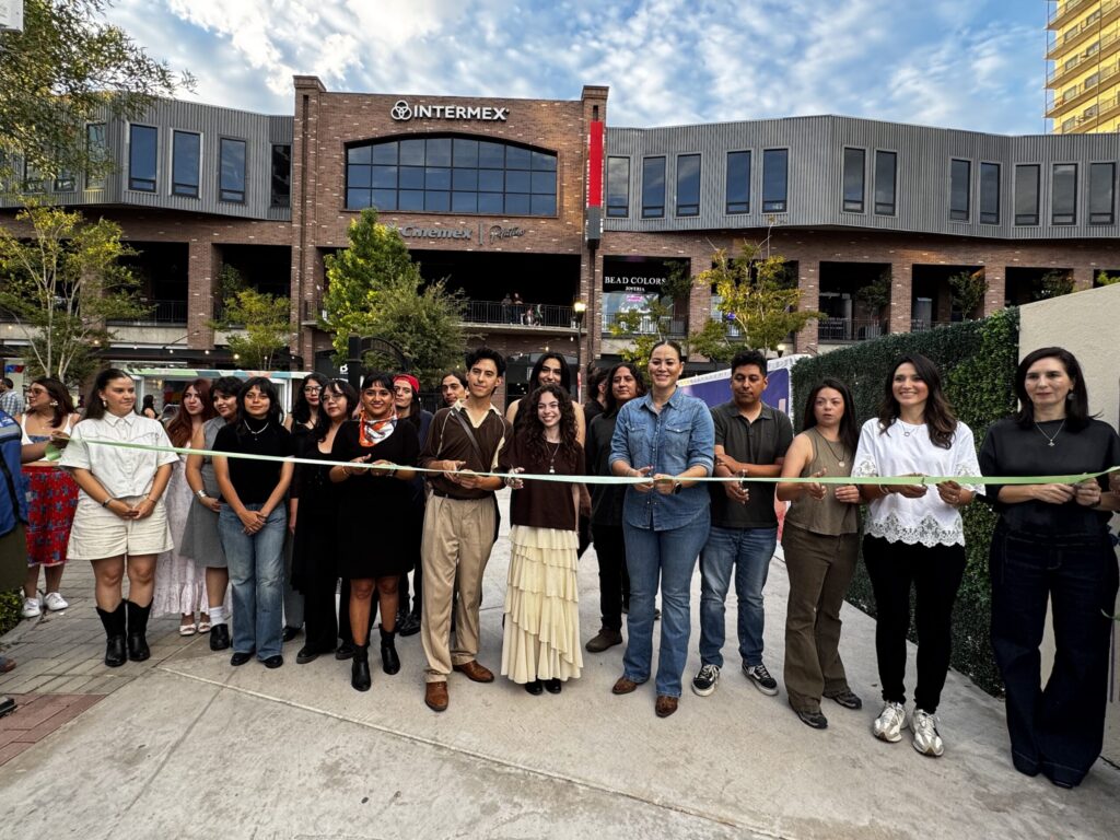 Inauguran exposición “Raíces que Habitan la Ciudad” con 15 murales inspirados en los pueblos originarios de Chihuahua