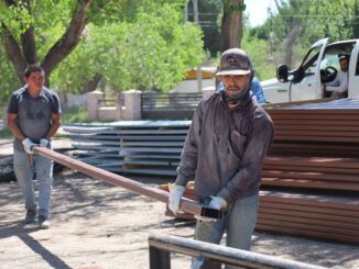 Entrega Coesvi material para mejoramiento de viviendas a 64 familias de Santa Isabel